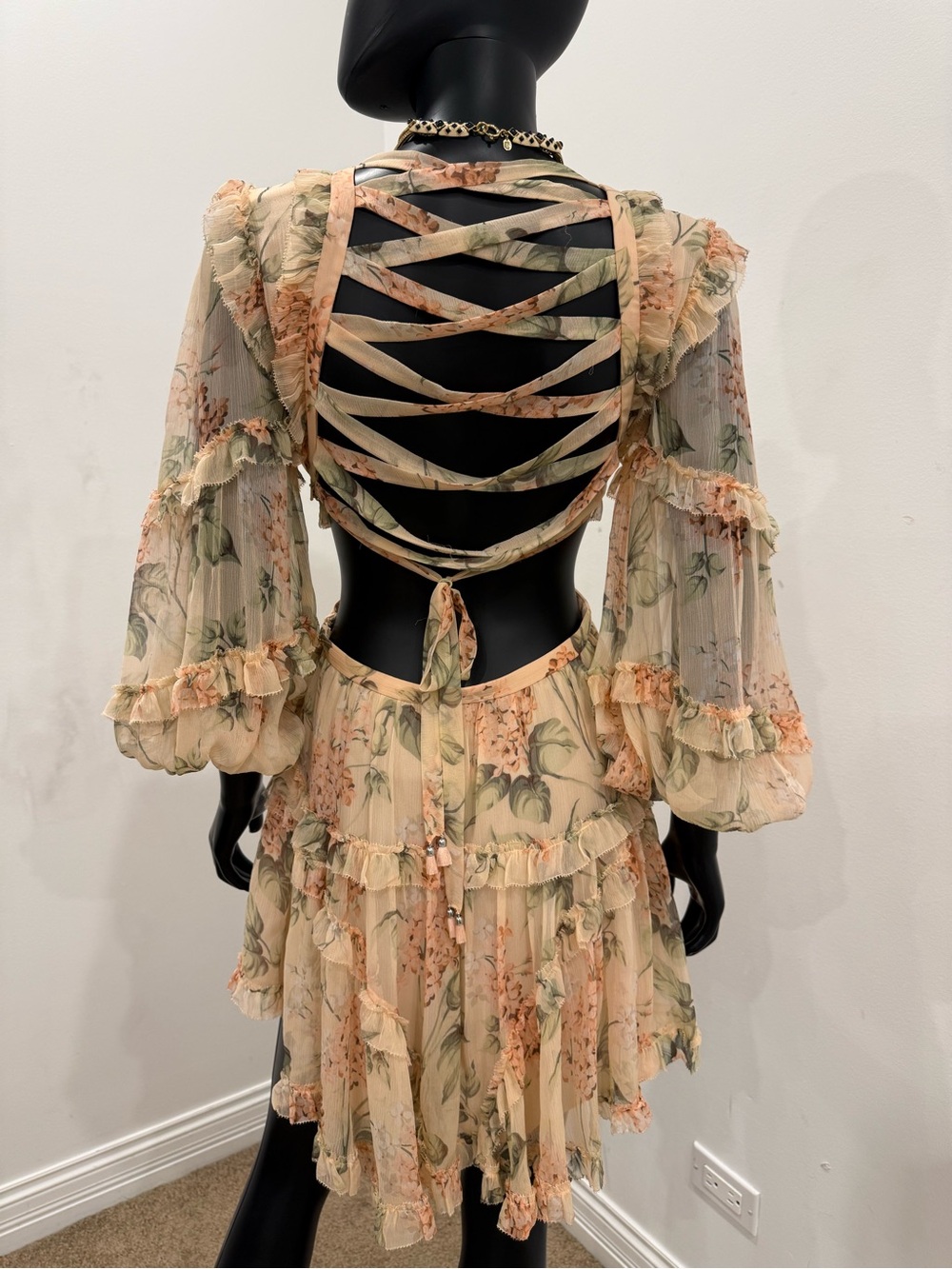 Zimmermann 100% Silk Floral Open Back Cutout Ruffle Mini Dress Size 1